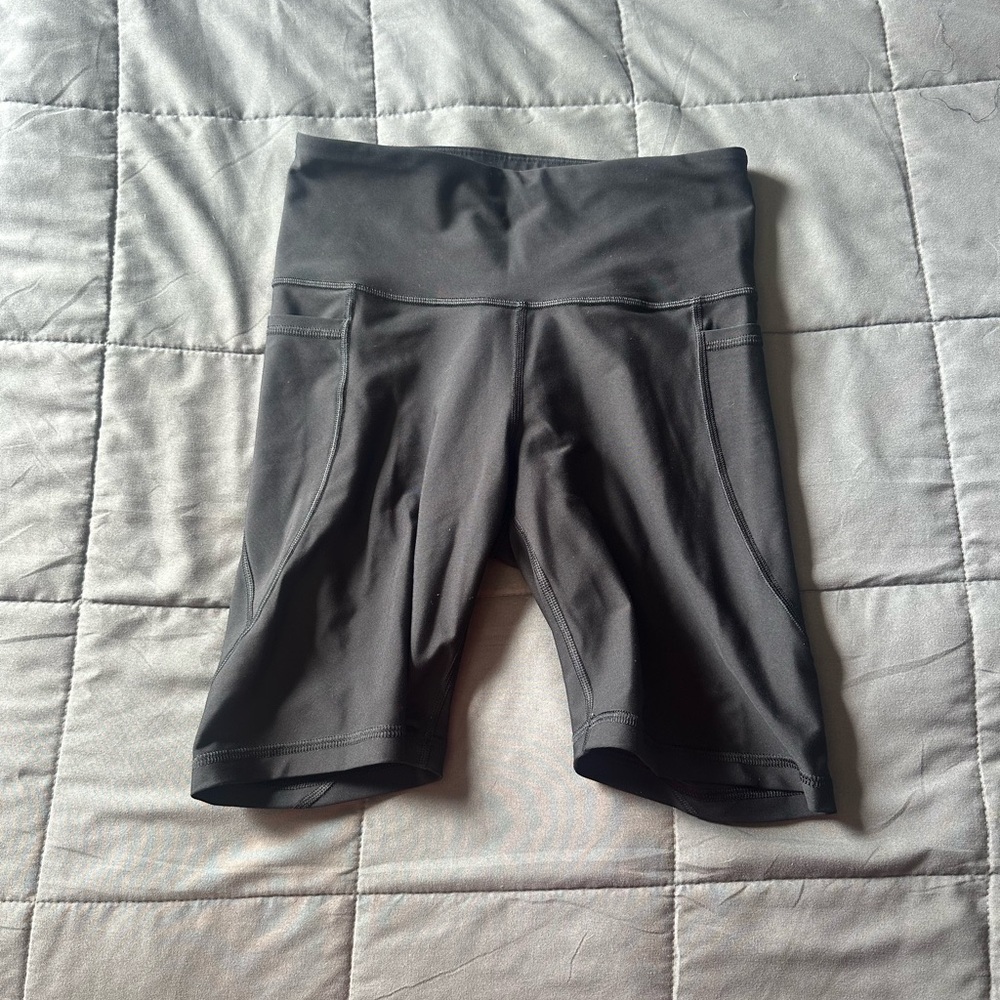 Old Navy Active Women's Black Bike Shorts
